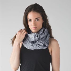 NWT Lululemon Vinyasa Scarf (braided)